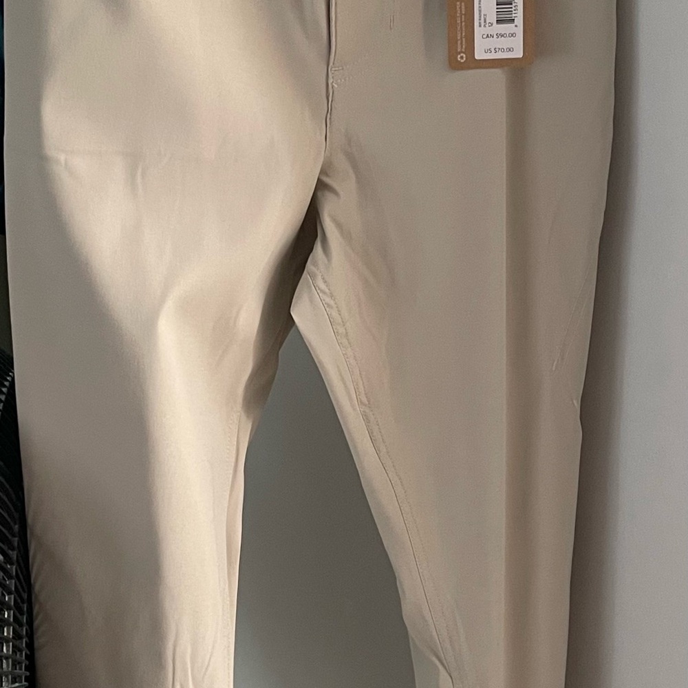 Eddie Bauer Khaki Chinos in Light Tan